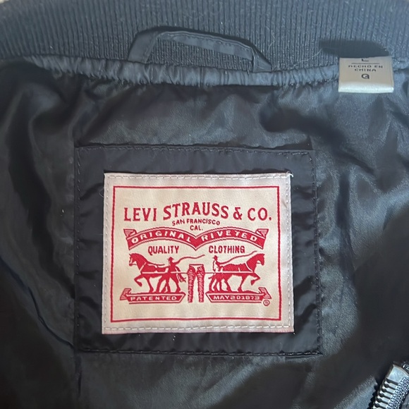 Levi’s Bomber Jacket Windbreaker - Picture 4 of 9